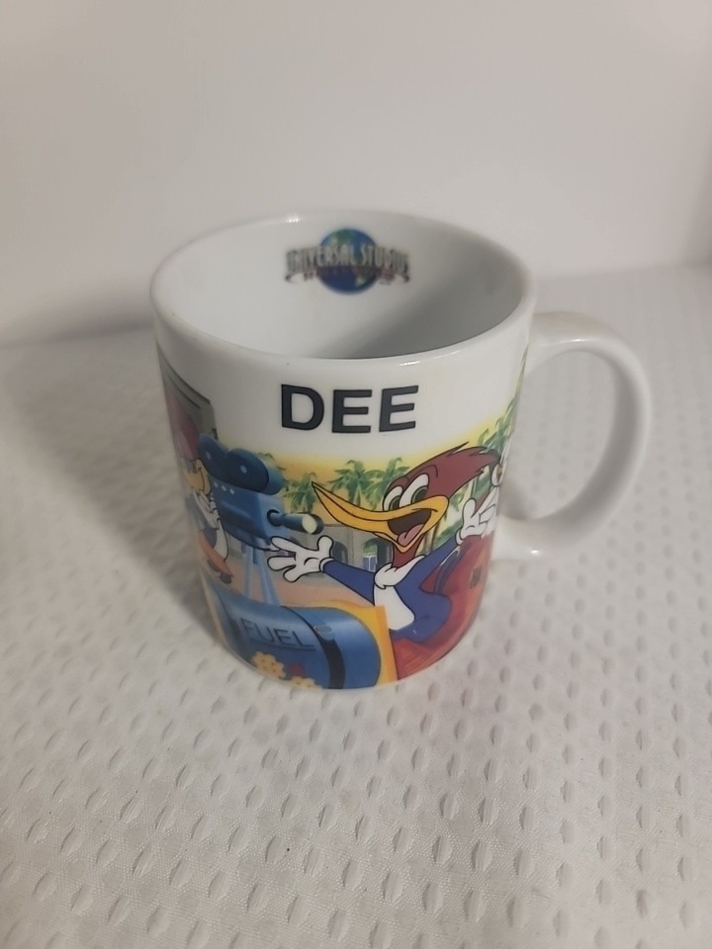 Universal White Ceramic 'DEE' Woodpecker Character Mug